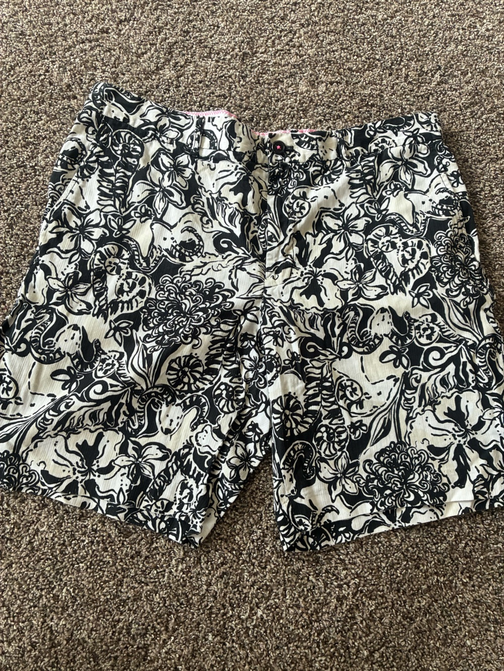 Lily Pulitzer Men’s Beaumont Shorts Black & White Ram Print 38